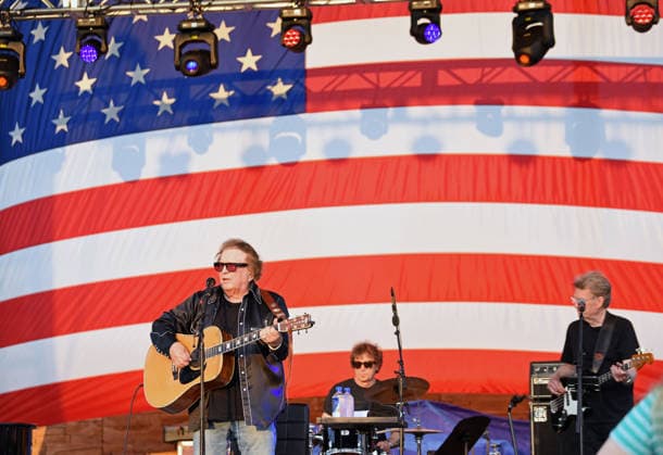 July 4, 2026, Atlanta, Georgia, USA: Don McLean, July 4th 2026 Stars & Stripes Celebration, City Green at Sandy Springs, Georgia 7-4-26 Atlanta USA - ZUMAs380 20260704_zep_s380_034 Copyright: xDerekxStormx