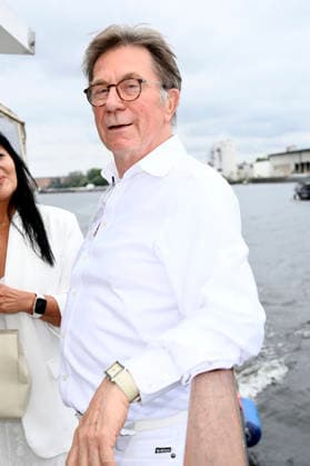 Arno Funke beim Diner en Blanc mit Bootsfahrt zum NYX Hotel Berlin Köpenick. Berlin, 04.07.2026 *** Arno Funke at the Diner en Blanc with a boat ride to the NYX Hotel Berlin Köpenick, Berlin, July 4, 2026 Foto:xN.xKubelkax xFuturexImagex blanc_6705
