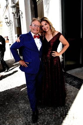 Wigald Boning Schauspieler Teresa Boning Opernsaengerin Muenchen 04.07.2026 Max Joseph Platz Bayerische Staatsoper OPER FUER ALLE Die Wallkuere -Richard Wagner Foto Muenchen *** Wigald Boning, actor; Teresa Boning, opera singer; Munich, July 4, 2026; Max Joseph Square; Bavarian State Opera; OPERA FOR EVERYONE; *Die Walküre* by Richard Wagner; Photo: Munich
