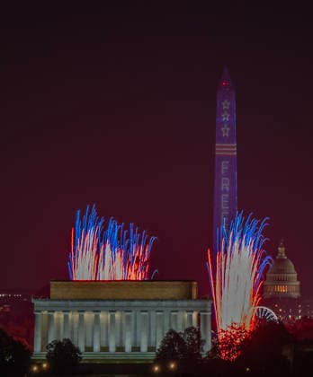Fireworks light up the night sky over the Lincoln Memorial on the National Mall as part of the America 250 celebrations in Washington DC on Saturday, July 4, 2026. The Washington Monument and U.S. Capitol can be seen in the background. The 35-minute July 4 fireworks show featured 850,000 fireworks and pyrotechnic effects.  WAP20260704102 PATxBENIC