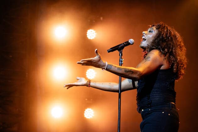 Entertainment Themen der Woche KW27 Liniker live at Roskilde Festival 2026 Roskilde, Denmark. 04th, July 2026. The Brazilian singer and songwriter Liniker performs a live concert during the Danish music festival Roskilde Festival 2026 in Roskilde. Denmark, Roskilde  Copyright: xGonzalesxPhoto ErlingxBrodersenx