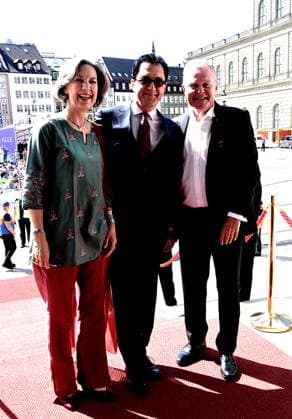 Christina Kalb Serge Dorny Staatsintendant Dr Georg Heubisch MdL a.D. Muenchen 04.07.2026 Max Joseph Platz Bayerische Staatsoper OPER FUER ALLE Die Wallkuere -Richard Wagner Foto Muenchen *** Christina Kalb, Serge Dorny, State Director Dr. Georg Heubisch, Member of the State Parliament, Munich, July 4, 2026, Max Joseph Square, Bavarian State Opera, OPERA FOR ALL, *Die Walküre* by Richard Wagner, Photo: Munich