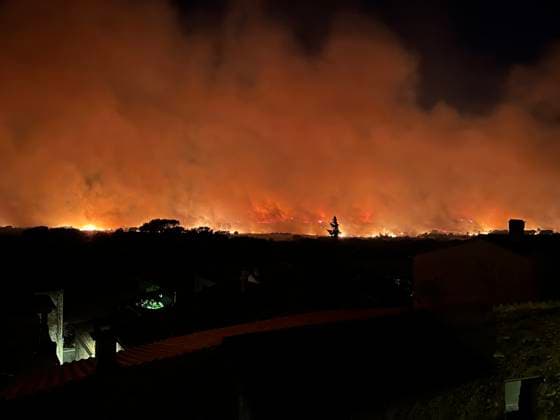 Huge fire broke out on Trevillach - Pyrenees-Orientales Huge fire broke out on the territory of the commune of Trévillach, on the outskirts of Montalba-le-Château, (Pyrénées-Orientales) about 35 kilometres from Perpignan on July 4, 2026. Photo by Geyres-Castoldi ABACAPRESS.COM Montalba-le-Château France  Copyright: xCastoldixIsabelle ABACAx