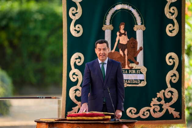 Juanma Moreno is sworn in as president of the Regional Government of Andalusia for the 13th legislative term. The president of the Regional Government of Andalusia, Juanma Moreno, during the inauguration ceremony July 5, 2026, in Seville, Andalusia, Spain The newly sworn-in president of the Andalusian Regional Government for the 13th legislative term, Juanma Moreno, takes office after being elected on Thursday in a second vote by the Andalusian Parliament, with the support of the 53 PP A deputies and the 15 from Vox, the party with which he had previously signed a Government and Stability Agreement for Andalusia July 5, 2026 Joaquí Seville, Andalusia, Spain Seville, Andalusia, Spain Spain  Copyright: xJoaquinxCorcherox 7645351
