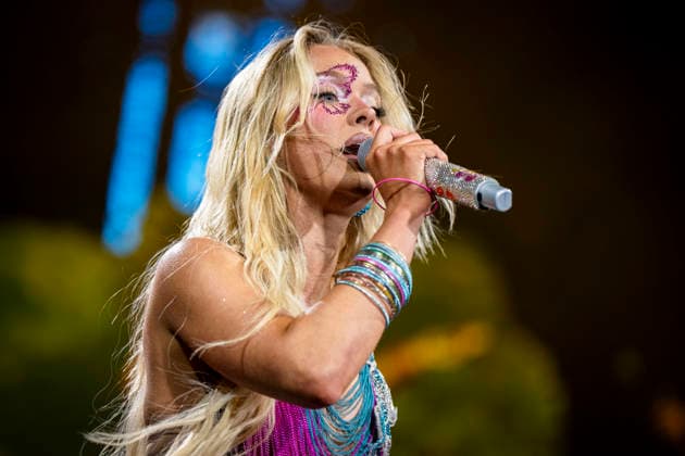 Roskilde Festival The Swedish singer Zara Larsson on the Orange Stage at Roskilde Festival, Denmark, Saturday, July 4, 2026. (Photo: Sebastian Elias Uth Ritzau Scanpix) , Denmark *** Roskilde Festival: Swedish singer Zara Larsson on the Orange Stage at Roskilde Festival, Denmark, Saturday, July 4, 2026. Photo by Sebastian Elias Uth, Ritzau Scanpix, Denmark  Copyright: SebastianxEliasxUthx spdk20260705-001141-L