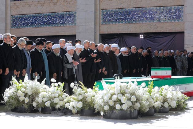 Farewell ceremony held in Tehran for Iran s former leader Khamenei TEHRAN, IRAN - JULY 5: ( RESTRICTIONS: NO Access Israel Media Persian Language TV Stations Outside Iran Strictly No Access BBC Persian VOA Persian Manoto TV Iran International TV ) (----EDITORIAL USE ONLY - MANDATORY CREDIT - IRANIAN LEADER PRESS OFFICE HANDOUT - NO MARKETING NO ADVERTISING CAMPAIGNS - DISTRIBUTED AS A SERVICE TO CLIENTS----) Iranian President Masoud Pezeshkian, senior political and military officials, and religious leaders attend the funeral ceremony held for former Iranian Supreme Leader Ali Khamenei, who was killed during attacks launched by the United States and Israel on Feb. 28, at the Imam Khomeini Mosalla Mosque in Tehran, Iran, on July 5, 2026.  Copyright: x2026xAnadoluxIranianxLeaderxPressxOffice Handoutx