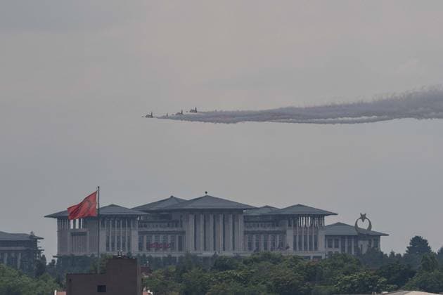 Turkish Stars perform rehearsal flight ahead 2026 NATO Summit in Ankara ANKARA, TURKIYE - JULY 5: Turkish Air Force s aerobatics team, the Turkish Stars, conduct their final rehearsal flight over Presidential Complex ahead of the NATO Summit of Heads of State and Government in Ankara, Turkiye on July 5, 2026. Osmancan Gurdogan Anadolu Ankara Turkey. Editorial use only. Please get in touch for any other usage.  Copyright: x2026xAnadoluxOsmancanxGurdoganx