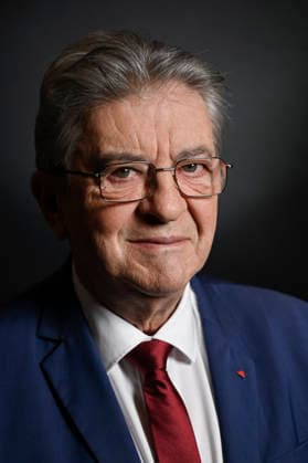 Jean Luc Melenchon On Dimanche En Politique - Paris President of La France Insoumise LFI Jean Luc Melenchon poses for pictures ahead of an interview for Dimanche En Politique on France 3 channel in Paris, France on July 05, 2026. Photo by Stephane Le Tellec ABACAPRESS.COM Paris France  Copyright: xLexTellecxStephane ABACAx