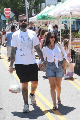 Celebrities enjoy a bright, warm day shopping at the Farmers Market Featuring: Adam 22, Lena The Plug Where: Studio City, California, United States When: 05 Jul 2026 Credit: H2Y INSTARimages EDITORIAL USE ONLY. NOT FOR USE BY NEWSPAPERS BASED IN THE UK. Copyright: xx instar55830624