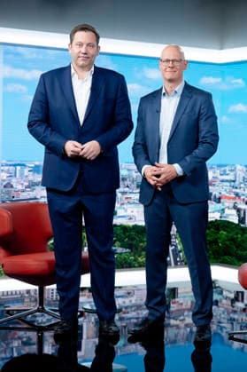 Lars Klingbeil und Matthias Deiß beim ARD-Sommerinterview im ARD-Hauptstadtstudio. Berlin, 05.07.2026 *** Lars Klingbeil and Matthias Deiß during the ARD Summer Interview at the ARD Berlin Capital Studio, July 5, 2026 Foto:xB.xElmenthalerx xFuturexImagex klingbeil_6702