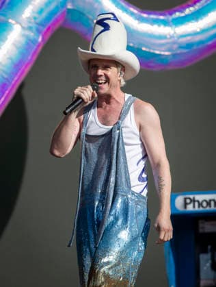 Scissor Sisters at BST Festival 05 July 2026 Scissor Sisters perform at American Express presents BST Hyde Park Festival in London on 5th July 2026. Guest appearance from Mel C. Jason Jake Shears Sellards lead vocals, Scott Babydaddy Hoffman bass guitar, Derek Del Marquis Gruen lead guitar., Credit:Zoran Veselinovic B4859 Avalon UK, London, Hyde Park  Copyright: xZoranxVeselinovicx xB4859x xAvalonx 1114743245