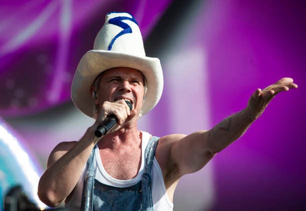 Scissor Sisters at BST Festival 05 July 2026 Scissor Sisters perform at American Express presents BST Hyde Park Festival in London on 5th July 2026. Guest appearance from Mel C. Jason Jake Shears Sellards lead vocals, Scott Babydaddy Hoffman bass guitar, Derek Del Marquis Gruen lead guitar., Credit:Zoran Veselinovic B4859 Avalon UK, London, Hyde Park  Copyright: xZoranxVeselinovicx xB4859x xAvalonx 1114743274
