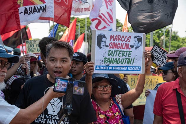 July 6, 2026, Quezon City, Quezon, Philippines: On July 6, 2026, as the impeachment hearings of Vice President Sara Duterte begins, protesters marched to the gates of the Philippine Senate as they damand justice and accountability and the impeachment of the Vice President following her cases of corruption. Quezon City Philippines  - ZUMAy102 20260706_zip_y102_013 Copyright: xKenosisxYapx