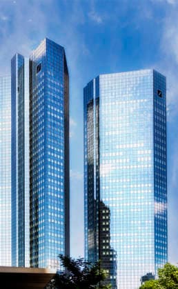 Deutsche Bank, Firmenzentrale in der Mainzer Landstraße, Frankfurt am Main, Deutschland, *** German Bank, Headquarters in the Mainz Country road, Frankfurt on Main, Germany, 1020931982