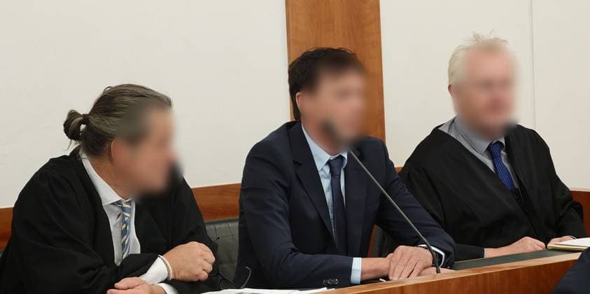 06.07.2026 xkhx Kassel,Langegericht Prozessbeginn Wilke Waldecker Fleisch- und Wurstwaren GmbH & Co. KG KG, Verfahren gegen Bild zeigt Geschäftsführer Klaus Peter R. *** July 6, 2026 xkhx Kassel, Langegericht: Start of trial against Wilke Waldecker Fleisch und Wurstwaren GmbH Co KG KG; the photo shows Managing Director Klaus Peter R. KH