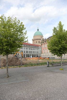 Die Baustelle zur Neugestaltung des Steubenplatzes in Potsdam, 5. Juli 2026. Neugestaltung Steubenplatz Potsdam *** The construction site for the redesign of Steubenplatz in Potsdam, July 5, 2026 Redesign of Steubenplatz in Potsdam