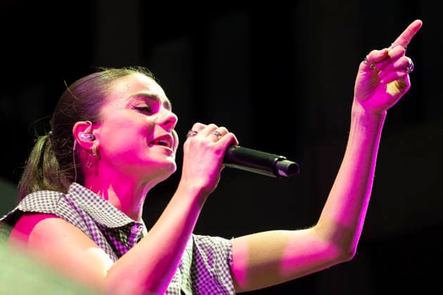 MADO 2026 Festival - Lucia de la Puerta The singer Lucia de la Puerta performs during the MADO 2026 Festival, in the Plaza de las Reinas in Madrid. Madrid Spain Copyright: xAtilanoxGarciax xSOPAxImagesx photo01492