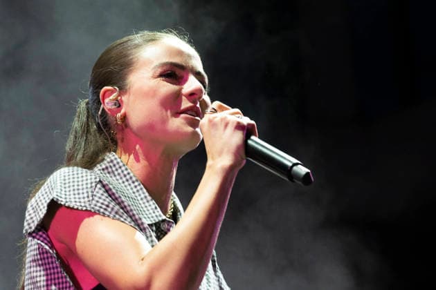 MADO 2026 Festival - Lucia de la Puerta The singer Lucia de la Puerta performs during the MADO 2026 Festival, in the Plaza de las Reinas in Madrid. Madrid Spain Copyright: xAtilanoxGarciax xSOPAxImagesx photo01504