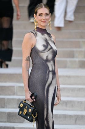 PFW Haute Couture Schiaparelli Outside Arrivals JR Chiara Ferragni arriving at the Schiaparelli show during Haute Couture Fashion Week in Paris, France, on 6 July 2026. Photo by Julien Reynaud APS-Medias ABACAPRESS.COM Paris France  Copyright: xReynaudxJulien APS-Medias ABACAx