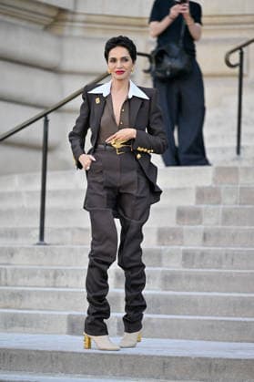PFW Haute Couture Schiaparelli Outside Arrivals JR Farida Khelfa arriving at the Schiaparelli show during Haute Couture Fashion Week in Paris, France, on 6 July 2026. Photo by Julien Reynaud APS-Medias ABACAPRESS.COM Paris France  Copyright: xReynaudxJulien APS-Medias ABACAx