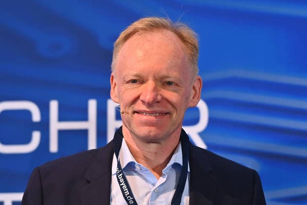 Prof. Clemens Fuest (Praesident des ifo Instituts), Einzelbild,angeschnittenes Einzelmotiv,Portraet,Portrait,Porträt. 5.Bayerischer Halbleiter-Kongress am 06.07.2026 in Muenchen. *** Prof. Clemens Fuest, President of the ifo Institute, single image, cropped single shot, portrait, 5th Bavarian Semiconductor Congress on July 6, 2026, in Munich
