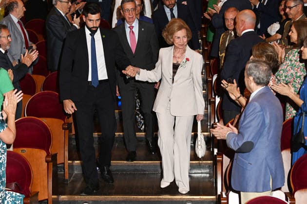 Queen Sofía Attends Conference on the Crucial Contributions to the American Revolution Queen Sofía at the Conference on the Crucial Contributions to the American Revolution by the Historical Figures Bernardo de Gálvez and Francisco de Saavedra, at the Teatro Real, on July 6, 2026, in Madrid, Spain. CELEBRITIES AMERICAN REVOLUTION CONFERENCE José Madrid Madrid Spain  Copyright: xJosÃ xOlivax 7648886
