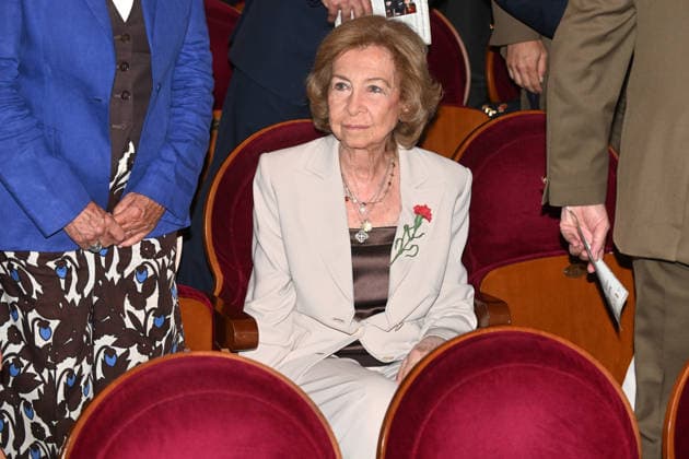 Queen Sofía Attends Conference on the Crucial Contributions to the American Revolution Queen Sofía at the Conference on the Crucial Contributions to the American Revolution by the Historical Figures Bernardo de Gálvez and Francisco de Saavedra, at the Teatro Real, on July 6, 2026, in Madrid, Spain. CELEBRITIES AMERICAN REVOLUTION CONFERENCE José Madrid Madrid Spain  Copyright: xJosÃ xOlivax 7648887