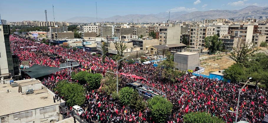 IRAN, TEHRAN - JULY 6, 2026: Mourners follow a funeral procession for Supreme Leader Ayatollah Ali Khamenei (1939-2026) through the city s centre. Khamenei was killed in a joint US-Israeli airstrike on February 28. Mark Kiselev TASS  94745412