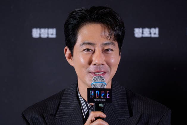 HOPE film premiere SEOUL, SOUTH KOREA, JUL 06: South Korean actor Zo In-sung during HOPE film premiere at the MEGABOX in Seoul, South Korea, on July 06, 2026. Seoul the MEGABOX South Korea 8278_287369 Copyright: xStevexChoxKyewoong PentaxPressx