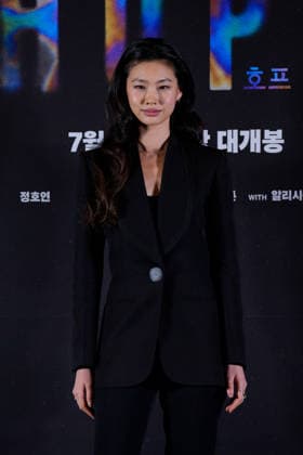 HOPE film premiere SEOUL, SOUTH KOREA, JUL 06: South Korean fashion model and actress Jung Ho-yeon during HOPE film premiere at the MEGABOX in Seoul, South Korea, on July 06, 2026. Seoul the MEGABOX South Korea 8278_287382 Copyright: xStevexChoxKyewoong PentaxPressx