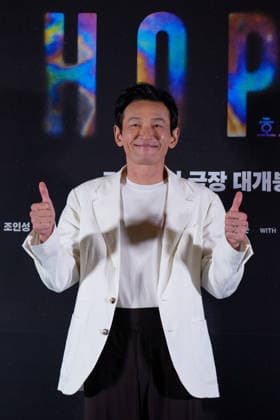 HOPE film premiere SEOUL, SOUTH KOREA, JUL 06: South Korean actor Hwang Jung-min during HOPE film premiere at the MEGABOX in Seoul, South Korea, on July 06, 2026. Seoul the MEGABOX South Korea 8278_287395 Copyright: xStevexChoxKyewoong PentaxPressx
