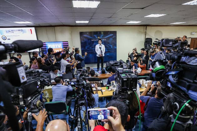 (260706) -- PASAY CITY, July 6, 2026 -- Attorney Michael Poa, legal counsel of Philippine Vice President Sara Duterte, speaks during a press conference before the impeachment trial against Philippine Vice President Sara Duterte at the Philippine Senate in Pasay City, the Philippines, on July 6, 2026. The Philippine Senate on Monday commenced the impeachment trial against Vice President Sara Duterte. On May 11, the House of Representatives of the Philippines secured the required number of votes to impeach Sara Duterte. The Philippine Senate convened as an impeachment court on May 18, and the court held a pre-trial conference for the impeachment case in June. ) THE PHILIPPINES-PASAY CITY-SARA DUTERTE-IMPEACHMENT TRIAL RouellexUmali 