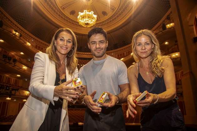 ABB STOMP: Caroline Beil, Aram Arami, and Jessica Ginkel on stage during a photo op for TV to promote STOMP s guest performance at the Staatsoper Unter den Linden in Berlin on July 6, 2026, Berlin, Germany