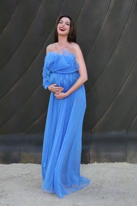 . 06 07 2026. London, United Kingdom. Anne Hathaway arriving at The Odyssey world premiere in London.  xStephenxLockx xi-Imagesx IIM-26887-0006