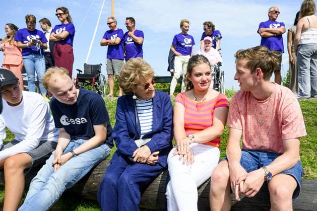Princess Margriet Visits the Zuiderzeevaart Sailing Camp - The Netherlands Princess Margriet visits the Zuiderzeevaart sailing camp of the Foundation for Children s Oncological Holiday Camps (SKOV) in Enkhuizen, The Netherlands on July 6, 2026. Since 1986, the SKOV has organized several holiday camps and a family day annually for children with cancer and is celebrating its 40th anniversary this year. Photo by NLBeeld Patrick van Emst Bruno Press ABACAPRESS.COM Enkhuizen Netherlands  Copyright: xBrunoxPress ABACAx
