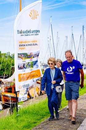 06-07-2026 Enkhuizen Princess Margriet visited the Zuiderzeevaart sailing camp of the Foundation for Children s Oncological Holiday Camps (SKOV) in Enkhuizen. Â  Copyright: xPPEx