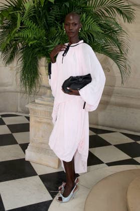 Adot Gak at the Christian Dior Fashion Show, Fall Winter 2026–2027 Haute Couture Collection Photocall, as part of Paris Fashion Week, France, July 6, 2026 Bertrand Rindoff Bestimage Christian Dior Haute Couture Fall Winter 2026–2027 show as part of Paris Fashion Week on July 6, 2026, in Paris, France Paris, France  Copyright: xBERTRANDxRINDOFFxPETROFFx xBESTIMAGExBERTRANDxRINDOFFxPETROFFx xBESTIMAGEx