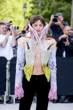 July 6, 2026, Paris, Fra, France: Emma Corrin arrive for Schiaparelli show during Haute Couture in Paris. Paris France  - ZUMAv140 20260706_zip_v140_008 Copyright: xReginaxVoroninax