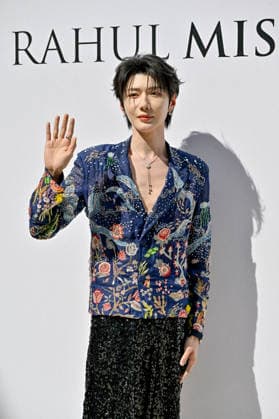 PFW Haute Couture Rahul Mishra Photocall JR Hao Yiran attending the Rahul Mishra photocall during Haute Couture Fashion Week in Paris, France, on 6 July 2026. Photo by Julien Reynaud APS-Medias ABACAPRESS.COM Paris France  Copyright: xReynaudxJulien APS-Medias ABACAx
