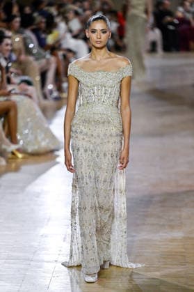 PFW Haute Couture Tony Ward Runway JR A model walks the runway at the Tony Ward show during Haute Couture Fashion Week in Paris, France, on 6 July 2026. Photo by Julien Reynaud APS-Medias ABACAPRESS.COM Paris France  Copyright: xReynaudxJulien APS-Medias ABACAx
