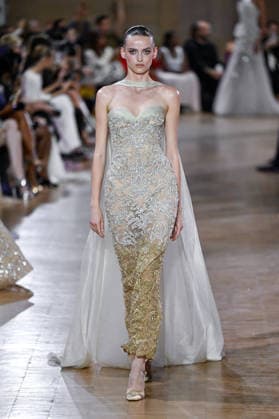 PFW Haute Couture Tony Ward Runway JR A model walks the runway at the Tony Ward show during Haute Couture Fashion Week in Paris, France, on 6 July 2026. Photo by Julien Reynaud APS-Medias ABACAPRESS.COM Paris France  Copyright: xReynaudxJulien APS-Medias ABACAx
