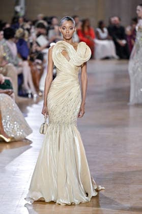 PFW Haute Couture Tony Ward Runway JR A model walks the runway at the Tony Ward show during Haute Couture Fashion Week in Paris, France, on 6 July 2026. Photo by Julien Reynaud APS-Medias ABACAPRESS.COM Paris France  Copyright: xReynaudxJulien APS-Medias ABACAx
