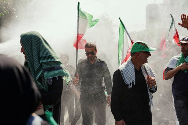 Tehran Funeral Procession For Khamenei Mourners take part in the funeral procession of Iran s slain supreme leader Ali Khamenei and his family members in Tehran, Iran, July 6, 2026. Vast crowds gathered for the funeral procession of Iran s slain supreme leader Ali Khamenei in Tehran on July 6, with authorities estimating millions were on the streets in numbers that could rival those of his predecessor s farewell nearly four decades ago. Tehran Tehran Iran Copyright: xArezoox