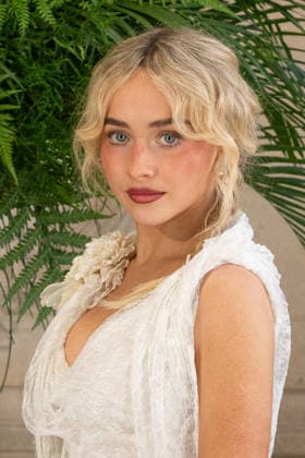 PFW - Christian Dior Photocall Sabrina Carpenter attending the Christian Dior Haute Couture Fall Winter 2026 2027 show as part of Paris Fashion Week in Paris, France on July 06, 2025. Photo by Laurent Zabulon ABACAPRESS.COM  Copyright: xZabulonxLaurent ABACAx