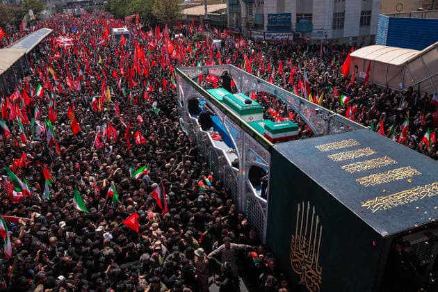 July 6, 2026, Tehran, Iran: Crowds of mourners surround the convoy carrying the coffins of Iran s slain supreme leader Ali Khamenei and members of his family during a funeral procession in Tehran. Iran is holding a multi-day state funeral from 04 to 09 July 2026 for the leader, who was killed in a joint U.S. and Israeli airstrike on 28 February 2026. Vast crowds gathered for the funeral procession of Iran s slain supreme leader Ali Khamenei in Tehran on July 6, with authorities estimating millions were on the streets in numbers that could rival those of his predecessor s farewell nearly four decades ago. Tehran Iran - ZUMAi98_ 20260706_zih_i98_040 Copyright: xIranianxSupremexLeader SxOfficex