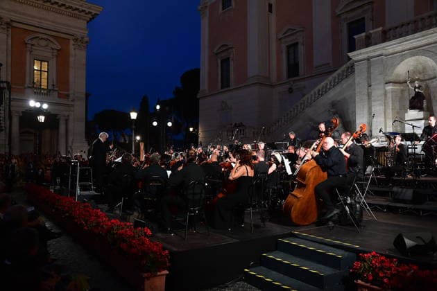 IPA86455792 - Rome, Piazza del Campidoglio: Nicola Piovani’s Tribute Concert to Ennio Morricone. Pictured: Nicola Piovani  Copyright: xVincenzoxLandix xVincenzoxLandix 86455792
