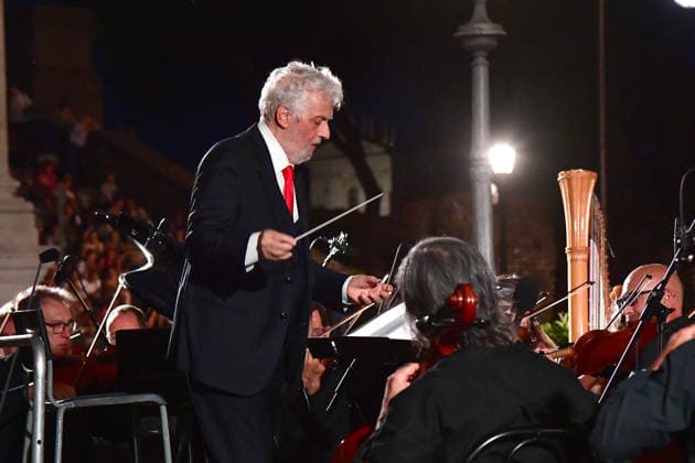 IPA86455794 - Rome, Piazza del Campidoglio: Nicola Piovani’s Tribute Concert to Ennio Morricone. Pictured: Nicola Piovani  Copyright: xVincenzoxLandix xVincenzoxLandix 86455794