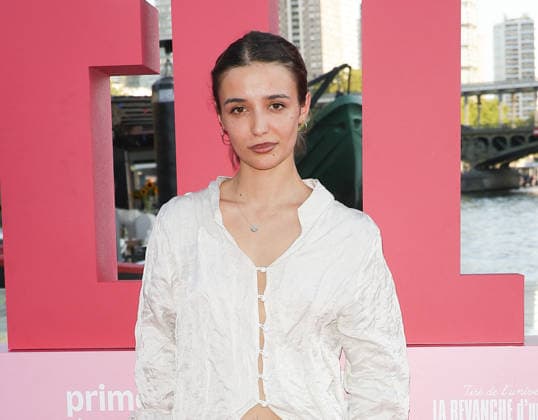 Carmen Kassovitz, daughter of Mathieu Kassovitz, at the Prime Video Elle Summer Party photocall at the Noti Club in Paris on July 6, 2026. Coadic Guirec, Bestimage. Photocall from the Prime Video Elle Summer Party at the Noti Club in Paris on July 6, 2026. Paris, France  Copyright: xCOADICxGUIRECx xBESTIMAGExCOADICxGUIRECx xBESTIMAGEx