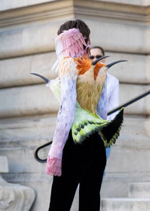 Paris Fashion Week: Arrival at the July 6 Fashion Shows Celebrities arriving at the Schiaparelli show during Paris Fashion Week 457971 2026 07 06 France Corrin, Emma  Copyright: xIvankaxVoisinx xStarfacex STAR_457971_013