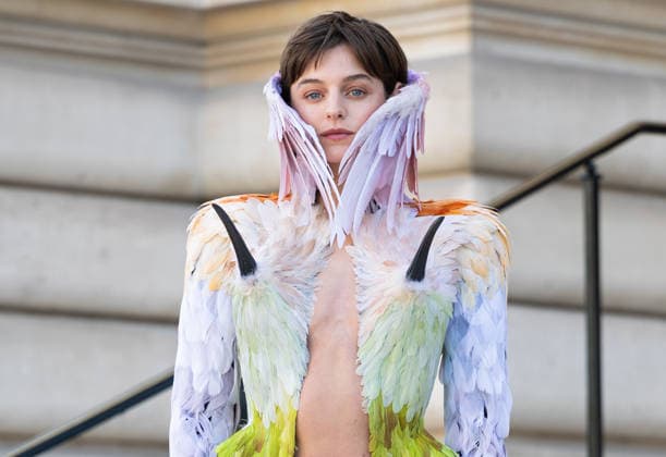 Paris Fashion Week: Arrival at the July 6 Fashion Shows Celebrities arriving at the Schiaparelli show during Paris Fashion Week 457971 2026 07 06 France Corrin, Emma  Copyright: xIvankaxVoisinx xStarfacex STAR_457971_016